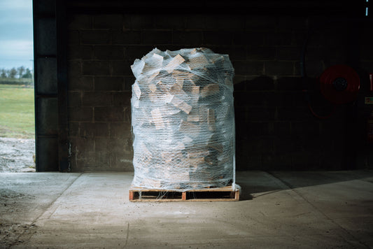 Wrapped pallet of kiln-dried hardwood logs, 1.6m³ premium firewood